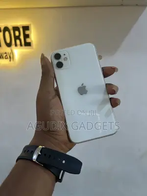 Apple iPhone 11 128 GB White
