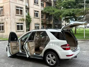 Mercedes-Benz M Class ML 350 4Matic 2011 White