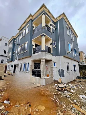 3bdrm Block of Flats in Private Estate Opebi for sale