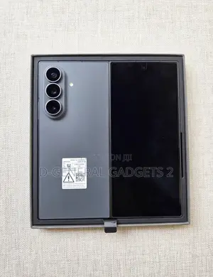 New Samsung Galaxy Fold 512 GB Black
