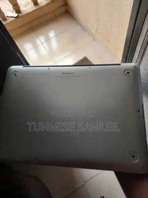 Laptop 8GB Intel Core i5 SSD 128GB