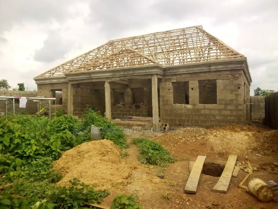 Bungalow Building