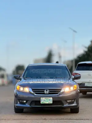 Honda Accord Sport 4dr Sedan FWD (2.4L 4cyl 2A) 2013 Gray