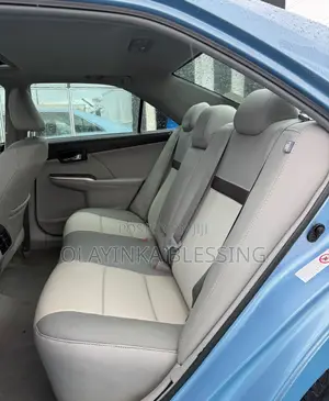 Toyota Camry XLE V6 4dr Sedan (3.5L 6cyl 6A) 2013 Blue