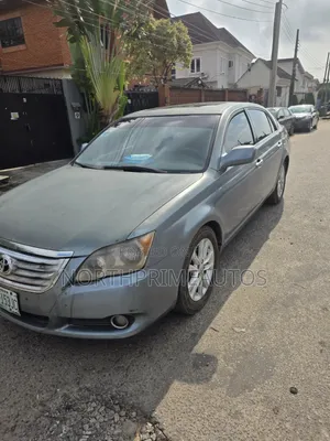 Toyota Avalon XL Sedan FWD ( 3.5L 6cyl 6A) 2008 Blue
