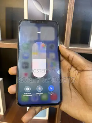 Apple iPhone 11 Pro Max 64 GB Black