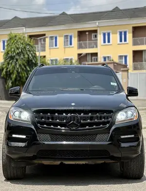 Mercedes-Benz M Class ML350 4MATIC 4dr SUV AWD (3.5L 6cyl 7A) 2015
