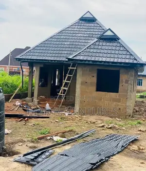 Expert Roofing Carpenter in Lagos