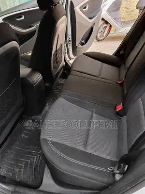 Hyundai Elantra 2017 White