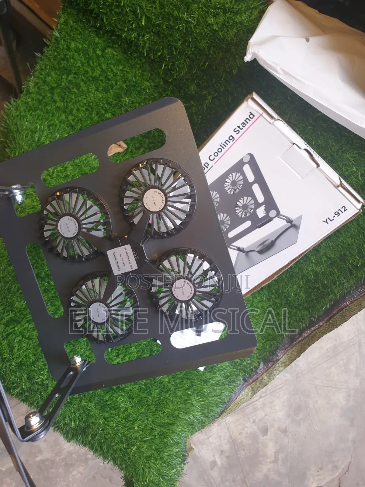 Laptop Cooling StandYL-912 .4 Fans