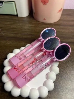 Pretty and Affordable Lip Gloss