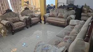 Royal Sofa 089