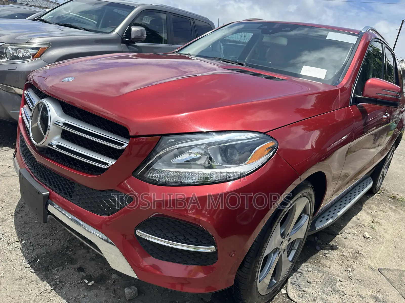 Mercedes-Benz GLE-Class GLE 350d 4MATIC 2017 Red