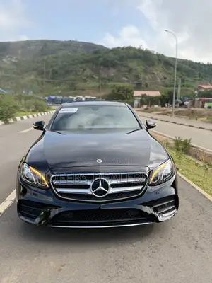 Mercedes-Benz E400 2018 Black