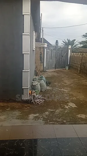 2bdrm Bungalow in Grace Estate, Ijede / Ikorodu for rent