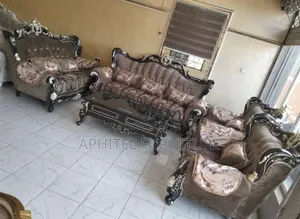 Executive Royal Sofa D001