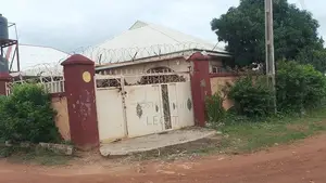 3bdrm Bungalow in Kurudu for sale