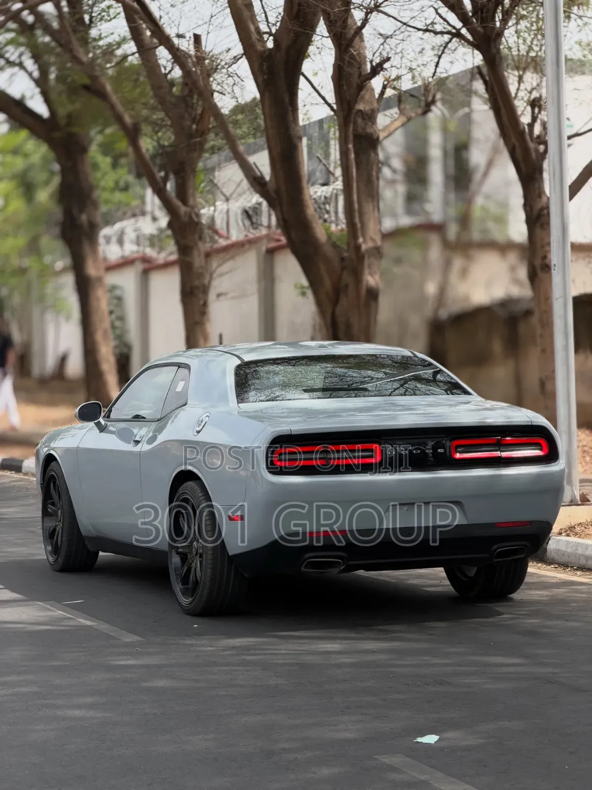 Dodge Challenger 2015 Silver