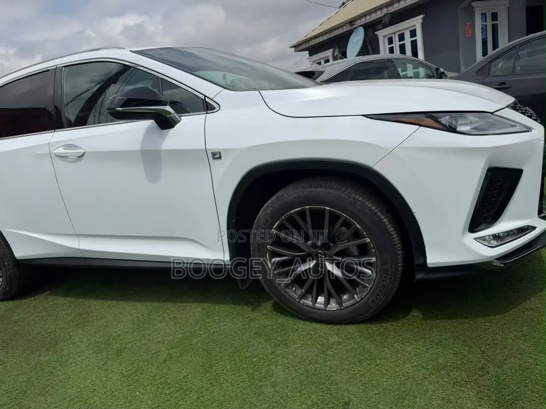 Lexus RX 2022 White