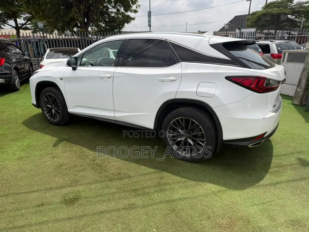 Lexus RX 2022 White