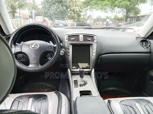 Lexus IS 2008 Black
