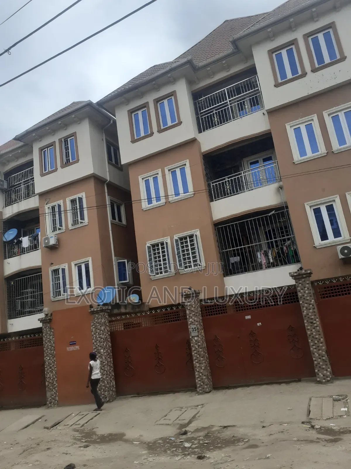 Mini Flat in Ebute Metta West, Constain for rent