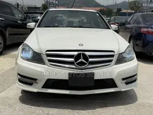 Mercedes-Benz C350 C350 RWD 2013 White