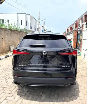 Lexus NX 300h AWD 2016 Black