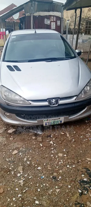 Peugeot 206 1.6 110 Tendance 2006 Silver