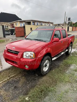 Nissan Frontier SE-V6 4x4 King Cab 116.1 in. WB 2002 Red