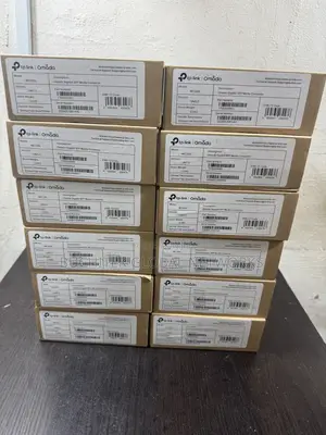 TP-Link Mc220l Omada Gigabit SFP Media Converter .