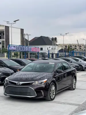 Toyota Camry XLE 4dr Sedan (3.5L 6cyl 6A) 2014 Black