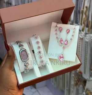 Beautiful Women Set