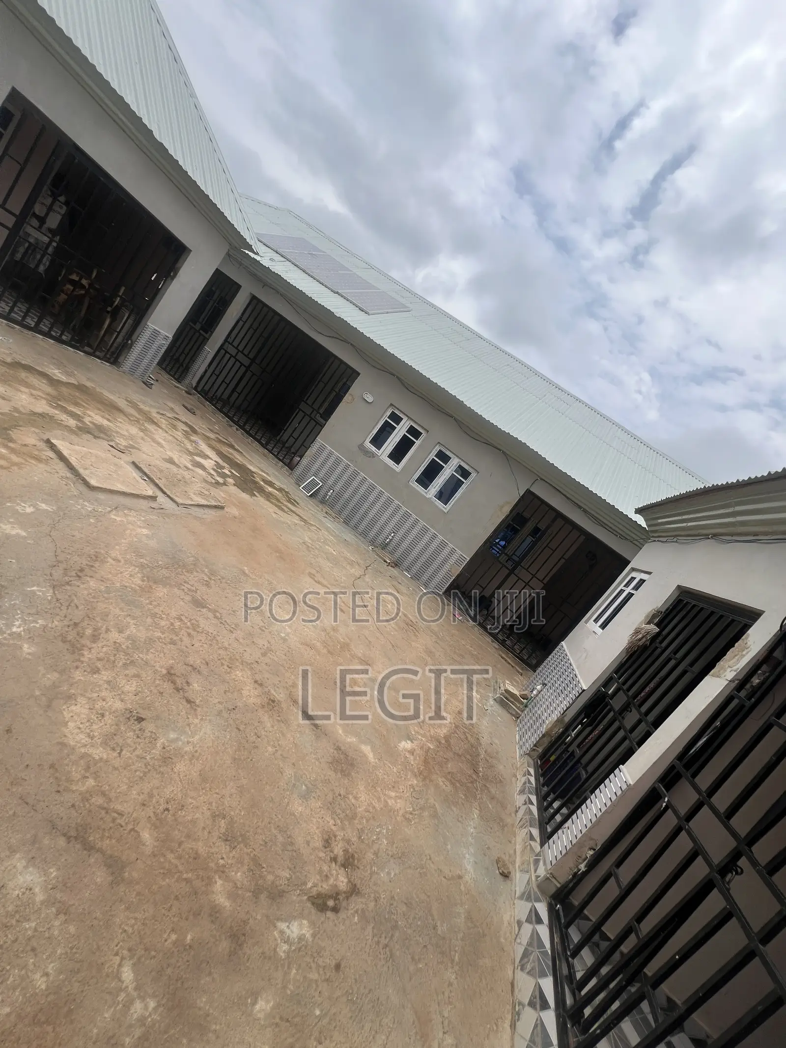 Student Lodge 7 Units