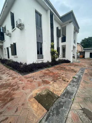 2bdrm Block of Flats in 6Th Avenue, Gwarinpa for rent