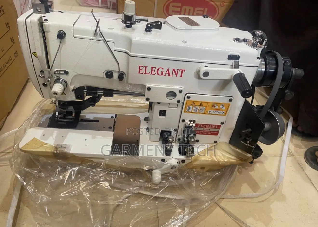 BRAND NEW ELEGANT Button Hole Machine