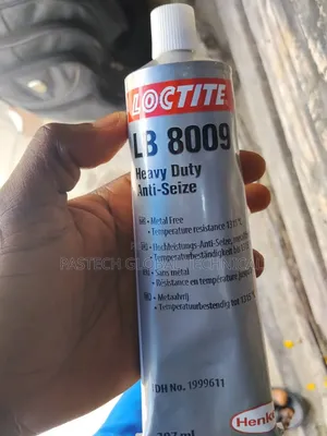 LOCTITE Heavy Duty Anti-Seize: Brush-Top Tube