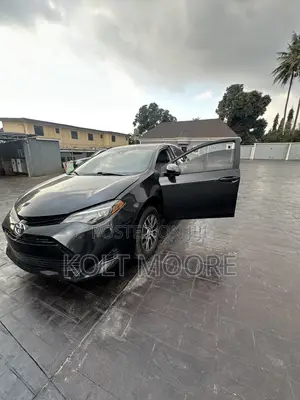 Toyota Corolla 2018 Black