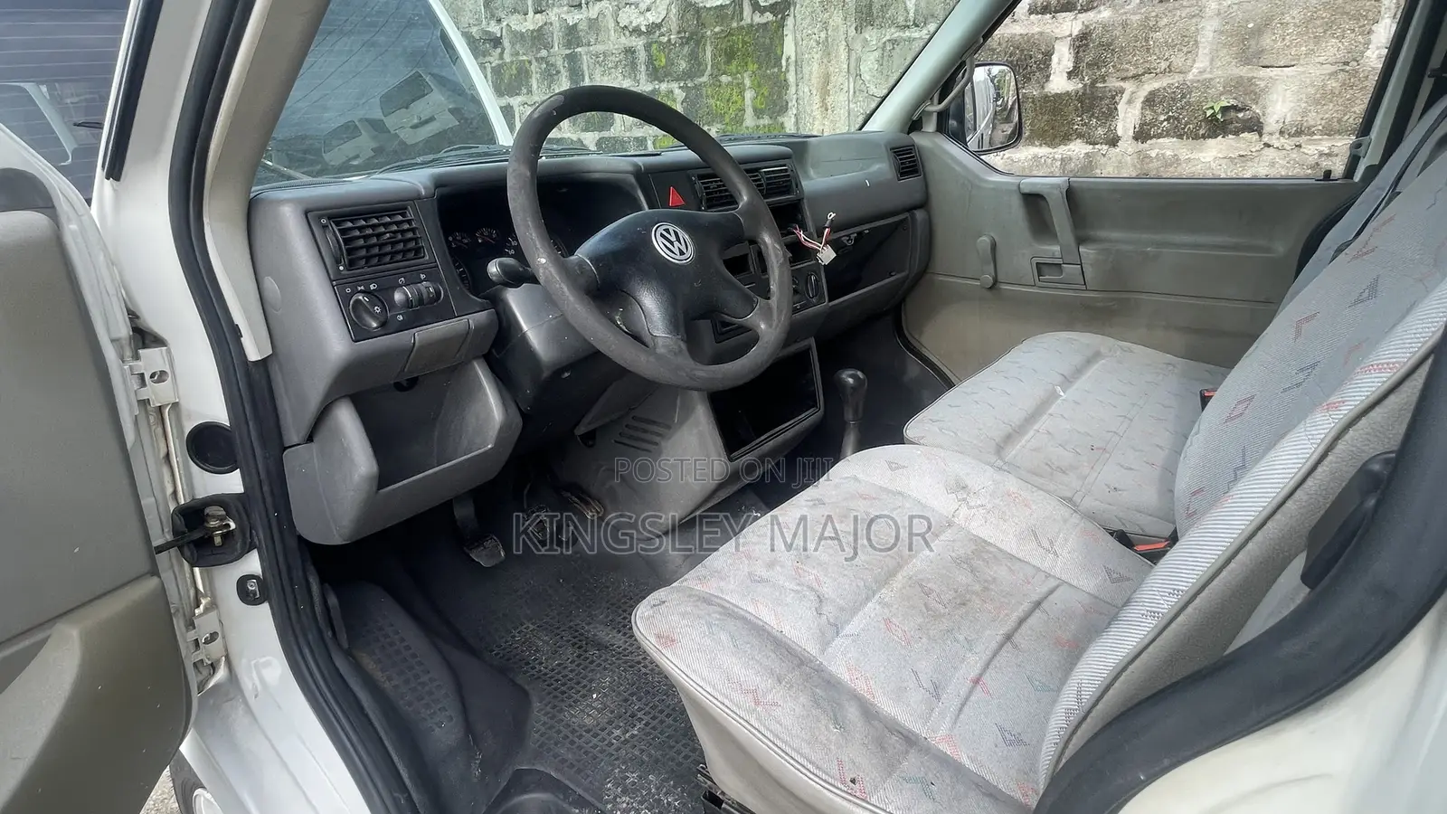 Volkswagen Transporter 2002 White