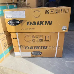 Daikin 1.5HP R32, Split Air Conditioner