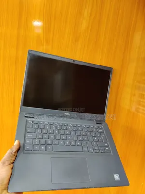 Laptop Dell Latitude 3410 8GB Intel Core i5 SSD 256GB