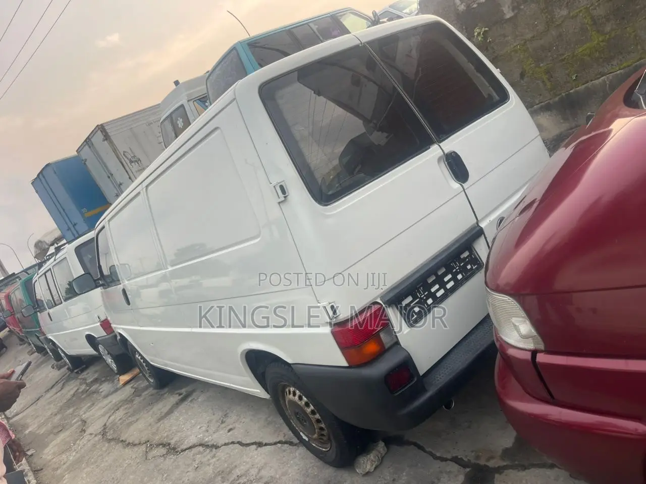 Volkswagen Transporter 2002 White