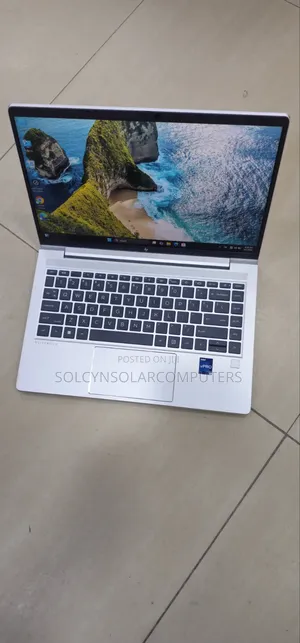 Laptop HP EliteBook 840 G10 8GB Intel Core i5 SSD 256GB