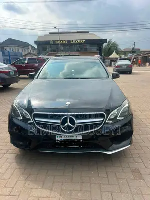 Mercedes-Benz E350 Base 4dr 4Matic Sedan AWD (3.5L 6cyl 7A) 2012 Black