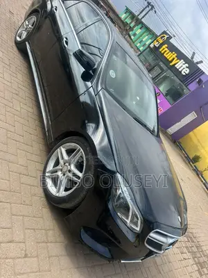 Mercedes-Benz E350 Base 4dr 4Matic Sedan AWD (3.5L 6cyl 7A) 2012 Black