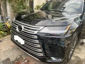Lexus LX 600 2023 Black