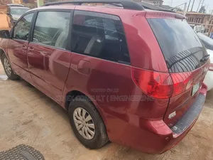 Toyota Sienna CE FWD 2006 Red