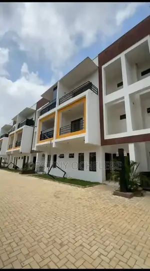 Furnished 4bdrm Duplex in Kado for sale