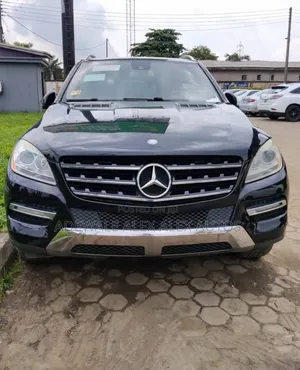 Mercedes-Benz M Class 2012 Black