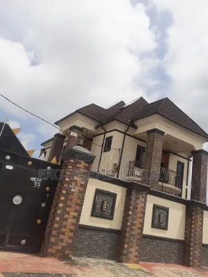 2bdrm Block of Flats in Sabo, Alagomeji for rent